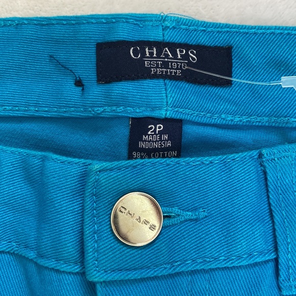 NWT CHAPS Size 2P Slimming Capris Designed To Flatter You - Picture 3 of 8